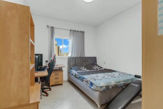 3.5 חדרים משופצת עם ממ״ד ומעלית - אביגדור המאירי 15, נווה זאב - תמונה 12