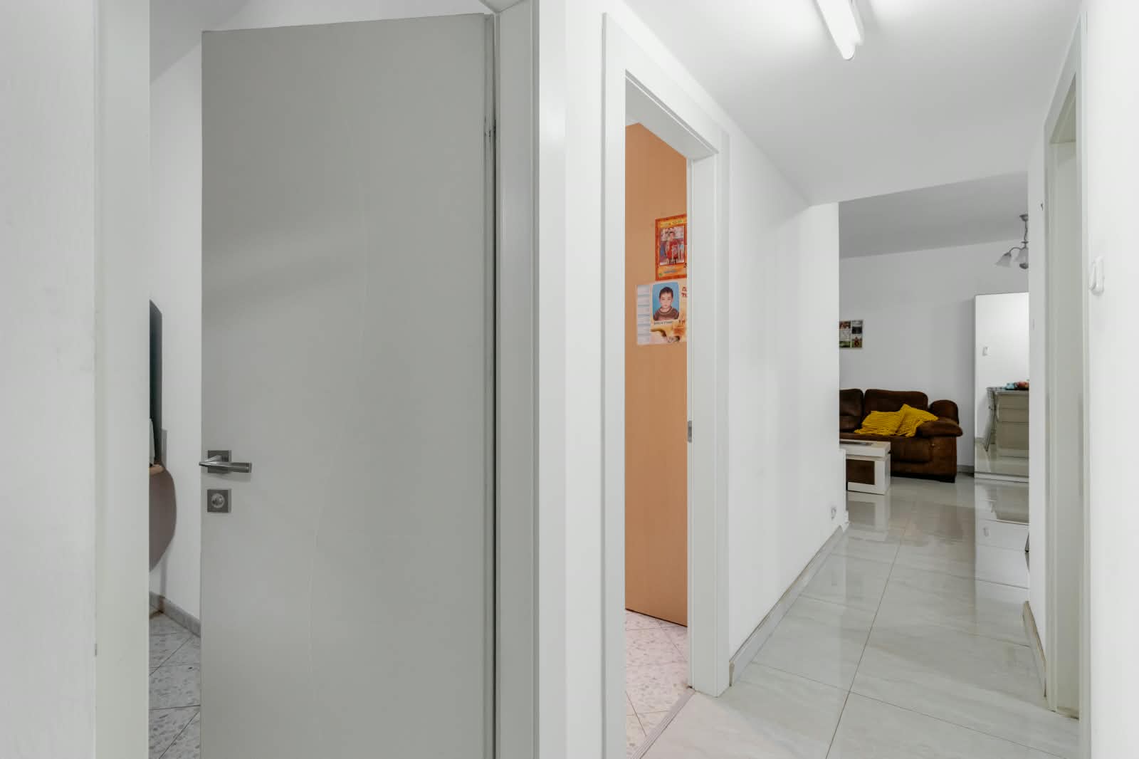 3.5 חדרים משופצת עם ממ״ד ומעלית - אביגדור המאירי 15, נווה זאב - תמונה 14